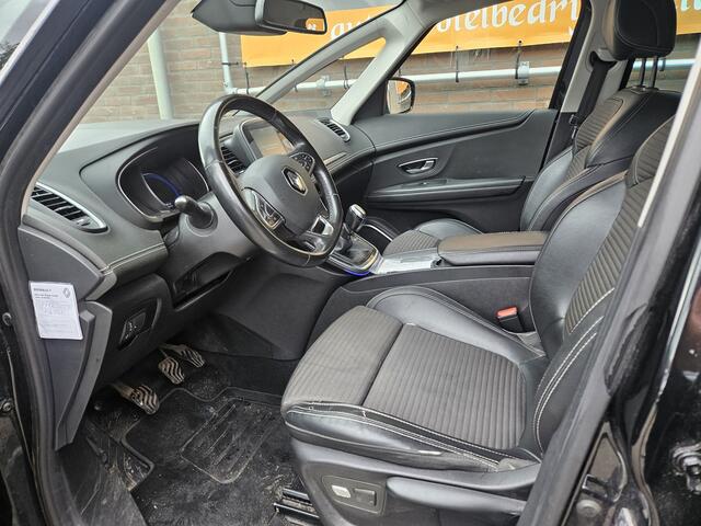 Renault GRAND SCENIC 1.3 TCe Bose 7p. (koppakking lek)