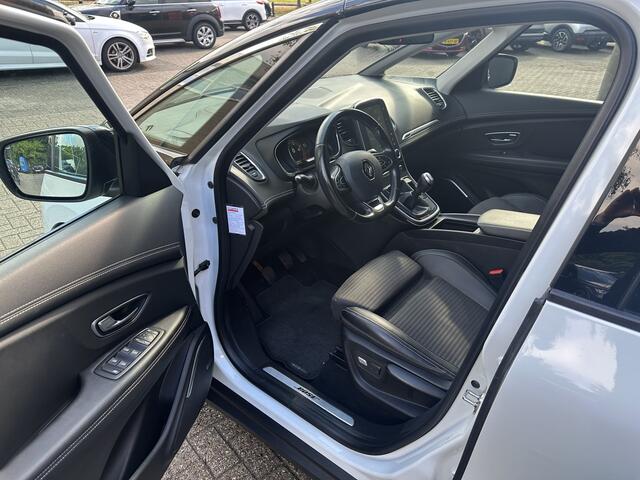 Renault GRAND SCENIC 1.2 TCe Bose 7p. | Massage | Clima