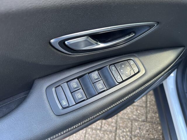 Renault GRAND SCENIC 1.2 TCe Bose 7p. | Massage | Clima