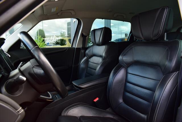 Renault GRAND SCENIC 1.3 TCe Initiale Paris Automaat Leder | Trekhaak | Dodehoekassistentie | Stoel- & Stuurverwarming | Adapt Cr.Control |