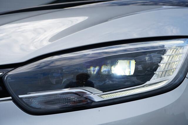 Renault GRAND SCENIC 1.3 TCe Black Edition | 7 PERSOONS | AUTOMAAT | CAMERA | PANO | FULL LED | LEDER/ALCANTARA | TREKHAAK |