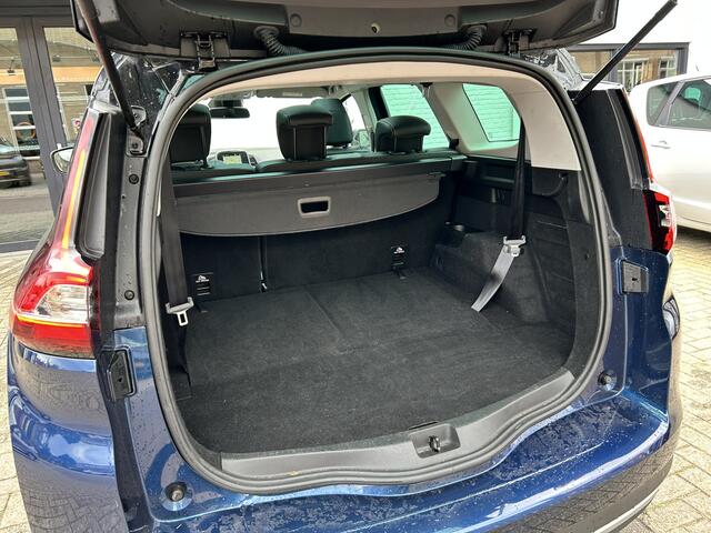 Renault GRAND SCENIC 1.3 TCe Bose 7p. | Panorama dak | Parkeersensoren | Achteruitrijcamera | Head up display | DAB Radio | Trekhaak
