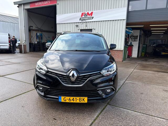 Renault GRAND SCENIC 1.3 TCe Bose 7p. Clima, cruise, stoelverwarming, camera, pdc