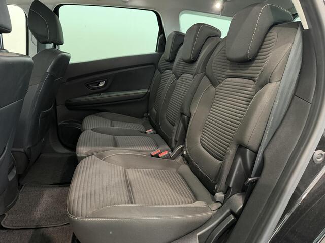 Renault GRAND SCENIC 1.3 TCe Equilibre 7p. | 7-Persoons | Achteruitrijcamera | Cruise Control | Parkeersensoren voor en achter | All-Season banden | Apple Carplay & Android Auto