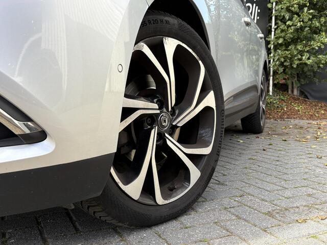 Renault GRAND SCENIC 1.3 TCe Bose Automaat - Navigatie - Trekhaak - Stoelverwarming