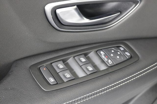 Renault GRAND SCENIC 1.3 TCe Intens – foto 6
