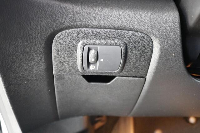 Renault GRAND SCENIC 1.3 TCe Intens – foto 8
