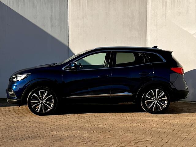 Renault KADJAR 1.3 TCe Intens / Trekgewicht 1.500 kg / Afneembare trekhaak / Panorama dak / Navi / Apple Carplay Android / 19" All Season banden /