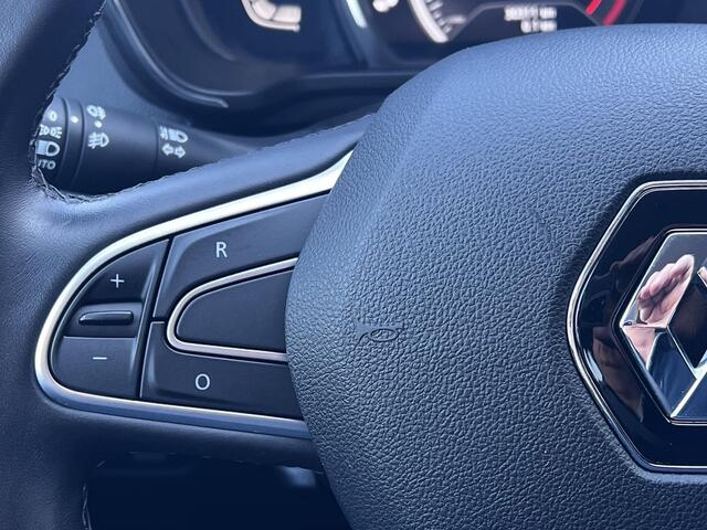 Renault KADJAR 1.3 TCe Intens 140 Automaat / Trekgewicht 1.500 kg / Navigatie / Dode hoek detectie / Apple Carplay Android / Lichtmetalen wielen 19" /