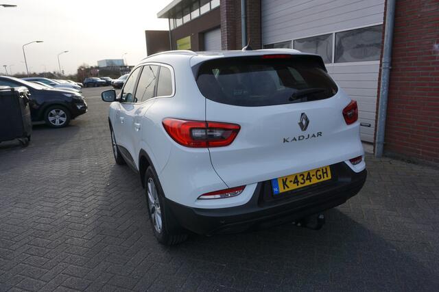 Renault KADJAR 1.3 TCE 141PK AUTOMAAT TREKHAAK ANDROID-APPLECARPLAY(NAVI) ECC AIRCO CRUISECONTROL BLUETOOTH PARKEERSENSOREN LED KEYLESS 17INCH 4X ELECTR.RAMEN/SPIEGELS