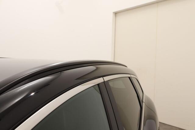 Renault KADJAR 1.3 TCE 140PK BOSE BLACK EDITION EDC | Navi | Leer/Alcantara | Camera