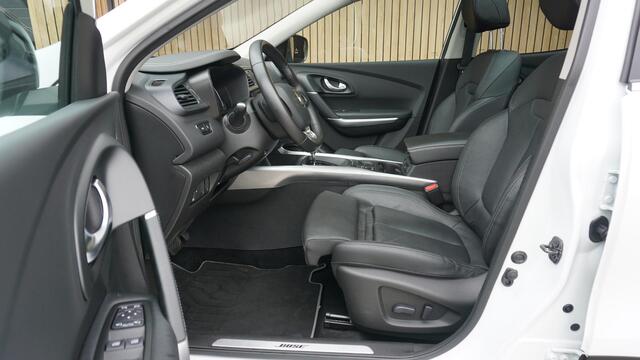 Renault KADJAR 1.3 TCe 160PK Bose Edition Leder Pano Keyless LED A.camera * 21475KM* Stoelverw 19 inch LM