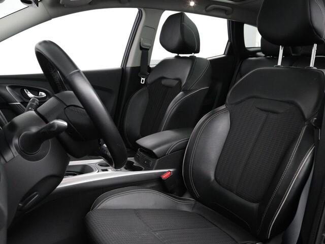 Renault KADJAR 1.2 TCe Bose | Automaat | Panoramadak | Apple Carplay | Stoelverwarming |
