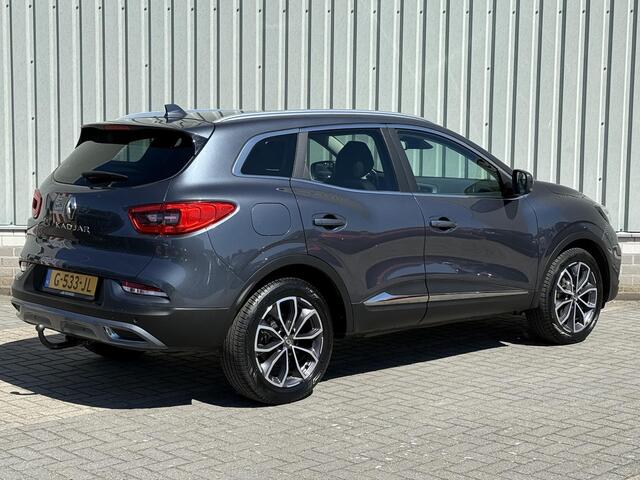 Renault KADJAR 1.3 TCe Intens / Trekhaak 1500KG Trekgewicht / Vierseizoensbanden / Navigatie / Climate Control / Half lederen bekleding /