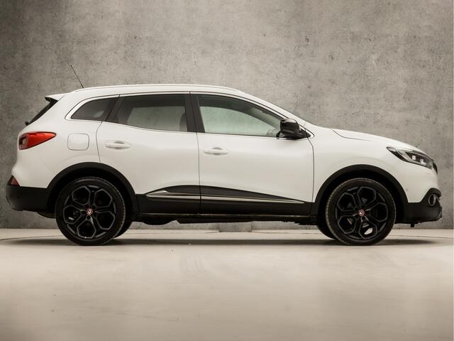 Renault KADJAR 1.2 TCe Bose Automaat (PANORAMADAK, NAVIGATIE, VIRTUAL COCKPIT, LEDEREN SPORTSTOELEN, STOELVERWARMING, CAMERA, KEYLESS, BOSE AUDIO, LED KOPLAMPEN, NIEUWE APK, NIEUWSTAAT)