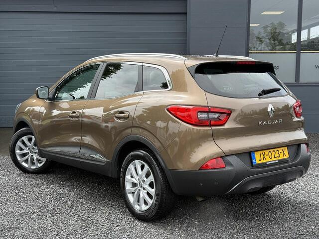 Renault KADJAR 1.2 TCe Intens 2e Eigenaar,Navi,Clima,Cruise,PDC V+A,Camera,Stoel verw,Dodehoek detectie,Dealer onderhouden,N.A.P,131pk,Nieuwe APK bij Aflevering