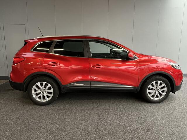 Renault KADJAR 1.5 dCi Intens uit 2017 Rijklaar + 12 maanden Bovag-garantie Henk Jongen Auto's in Helmond, al 50 jaar service zoals 't hoort!