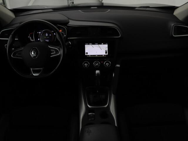 Renault KADJAR 1.3 TCe Intens | Automaat | Trekhaak | Carplay | Full LED | Navigatie | Camera | Half leder | Keyless | Climate control | Cruise control