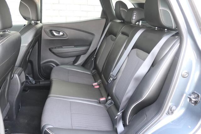 Renault KADJAR 1.2 TCe 130 EDC Automaat Bose | Trekhaak | Achteruitrijcamera | Navigatie |