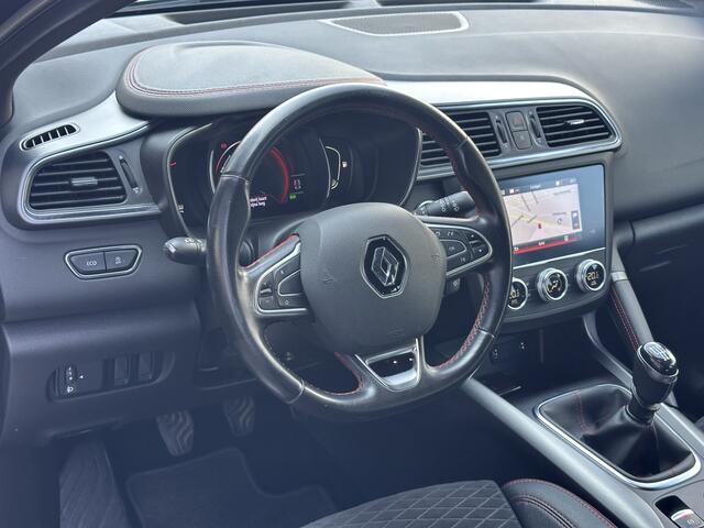 Renault KADJAR 1.3 TCe Black Edition | BOSE | Carplay | LED | Navi Interesse, Proefrit? Bel of app met: 06-24 28 28 42