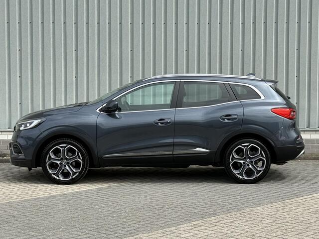 Renault KADJAR 1.3 TCe Intens / Automaat / Afneembare Trekhaak 1.500 KG Trekgewicht / Panoramadak / 19 Inch Lichtmetalen Velgen / Navigatie / Stoelverwarming / Achteruitrijcamera / Parkeersensoren Voor & Achter / Climate Control / Cruise Control / Apple CarPlay & Androi