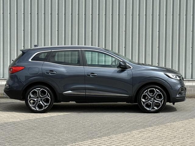Renault KADJAR 1.3 TCe Intens / Automaat / Afneembare Trekhaak 1.500 KG Trekgewicht / Panoramadak / 19 Inch Lichtmetalen Velgen / Navigatie / Stoelverwarming / Achteruitrijcamera / Parkeersensoren Voor & Achter / Climate Control / Cruise Control / Apple CarPlay & Androi