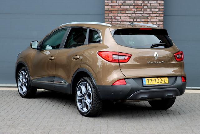 Renault KADJAR 1.2 TCe Intens | Leder | Camera | LED | Keyless | Stoelverwarming | Parkeerassistent | Dodehoekassistent | 19'' inch