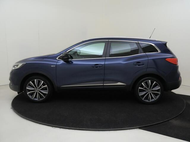 Renault KADJAR 1.6 TCe160 Bose | Navigatie | Parkeersensoren & Camera | Panoramadak | Lederen Bekleding & Stoelverwarming |