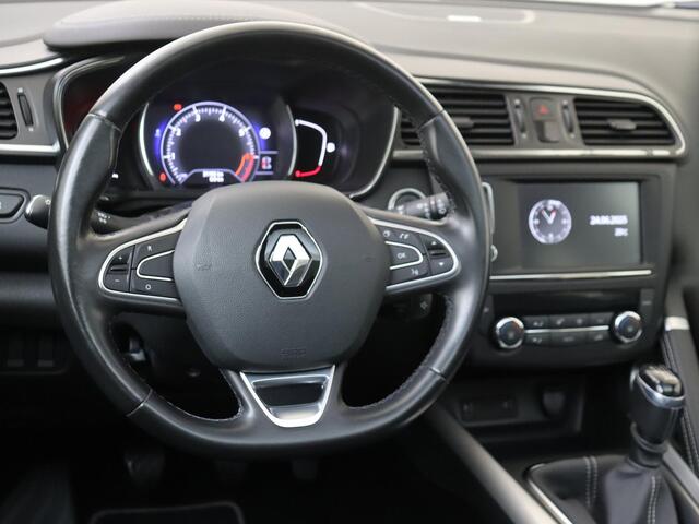 Renault KADJAR 1.6 TCe160 Bose | Navigatie | Parkeersensoren & Camera | Panoramadak | Lederen Bekleding & Stoelverwarming |