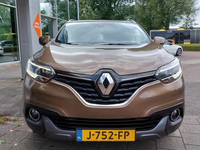 Renault KADJAR 1.2 TCe 131pk Intens Pack-Tech | Navi | Clima | Cruise | Keyless Entry | Pdc V+A+Assist+Camera | Dodehoek+Rijstrook+Licht+Regensensor | Mistlampen | Privacy Glass | 17''lm