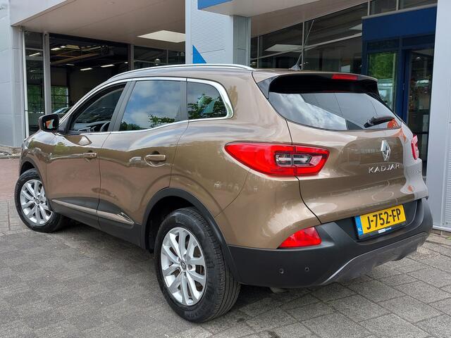 Renault KADJAR 1.2 TCe 131pk Intens Pack-Tech | Navi | Clima | Cruise | Keyless Entry | Pdc V+A+Assist+Camera | Dodehoek+Rijstrook+Licht+Regensensor | Mistlampen | Privacy Glass | 17''lm