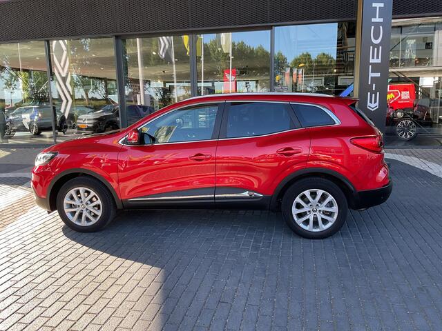 Renault KADJAR 1.2 TCe Intens / VAST GLAZEN DAK / AUTOMATISCH INPARKEREN / CRUISECONTROL / CLIMAT CONTROL / LICHTMETALEN WIELEN