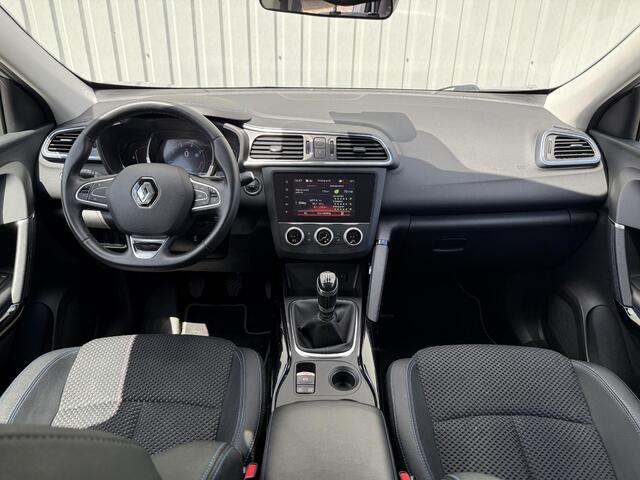 Renault KADJAR 1.3 TCe Intens / Stoelverwarming / Trekhaak / All season banden / Climate Control / Navigatie / Climate Control / Half lederen bekleding /