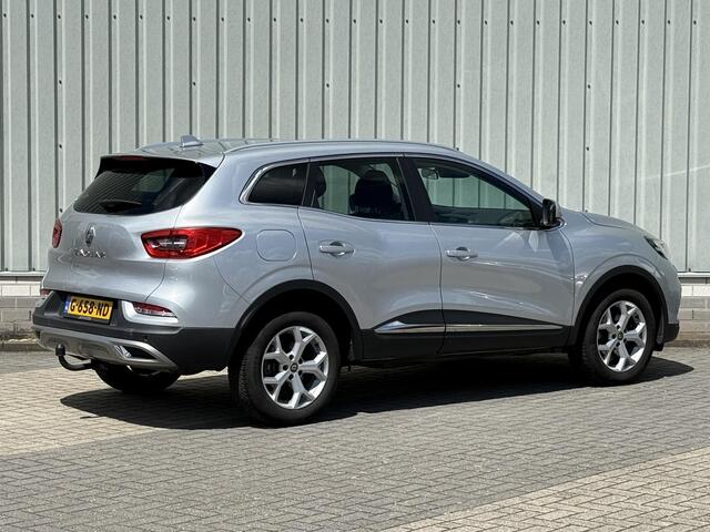 Renault KADJAR 1.3 TCe Intens / Stoelverwarming / Trekhaak / All season banden / Climate Control / Navigatie / Climate Control / Half lederen bekleding /