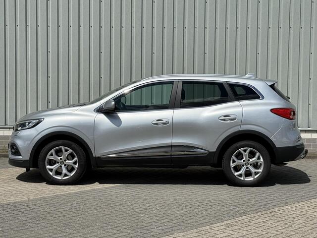 Renault KADJAR 1.3 TCe Intens / Stoelverwarming / Trekhaak / All season banden / Climate Control / Navigatie / Climate Control / Half lederen bekleding /