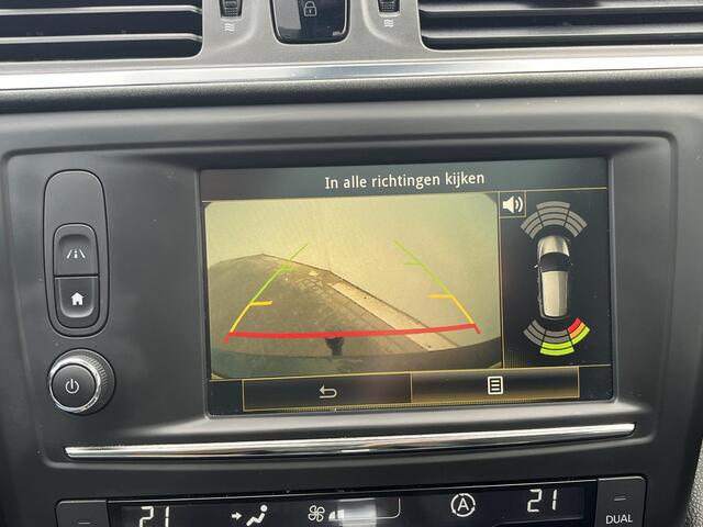 Renault KADJAR TCe 130 EDC Bose Automaat / Trekhaak (Trekgewicht 1.500kg) / panoramadak / Achteruitrijcamera / Verwarmde Voorstoelen / Apple Carplay & Android Auto / Navigatie full map / Keyless Entry & Start / Cruise Control / 100% dealer onderhouden