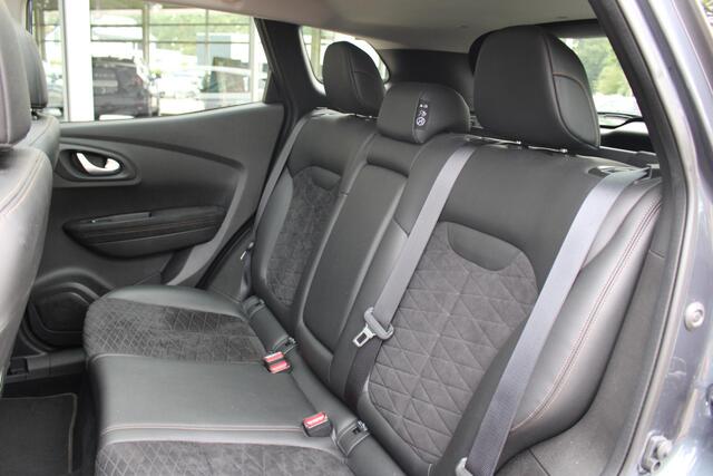 Renault KADJAR 1.3 TCe Black Edition | Panoramadak | Camera | Navigatie |