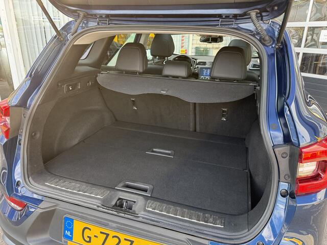 Renault KADJAR 1.3 TCe Intens | Trekhaak | Navigatie | Achteruitrijcamera | LED | DAB | Cruise Control | Parkeersensoren | Panorama dak |