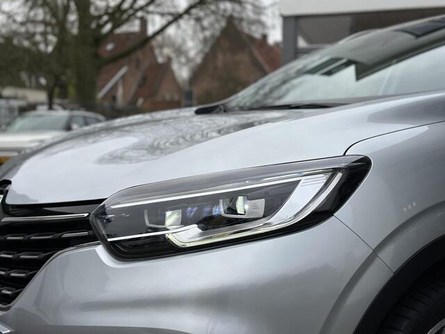 Renault KADJAR 1.3 TCe Techno | Navigatie systeem | Camera/Sensoren | Glazendak | Dealeronderhouden |