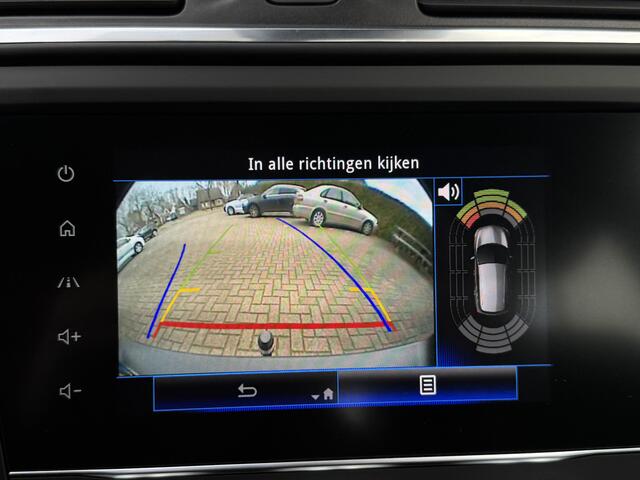 Renault KADJAR 1.3 TCe Intens GRATIS Afleverpakket! | Trekhaak | Voorstoelen Verwarmd | Achteruitrijcamera |