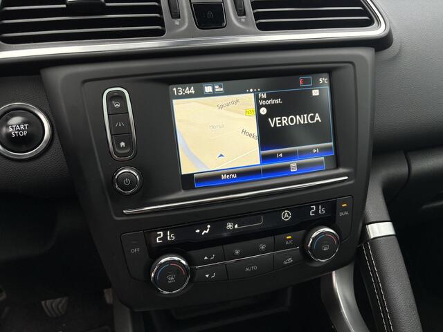 Renault KADJAR 1.2 TCe Intens 1STE EIG / TREKHAAK / PANORAMADAK / KEYLESS / CAMERA / NAVI / CLIMA / PDC / NL-AUTO