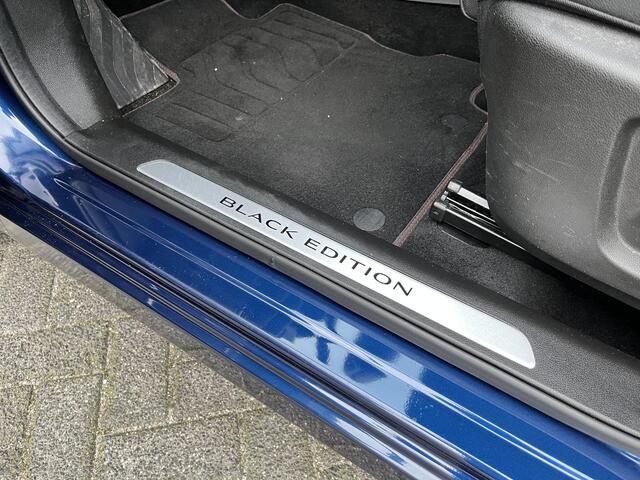 Renault KADJAR 1.3 TCe Black Edition | El. wegklapbare trekhaak | Stoelverwarming | Apple CarPlay / Android Auto | Achteruitrijcamera |