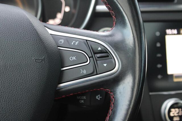Renault KADJAR 1.3 TCe Black Edition | Automaat | Trekhaak 1500KG | BOSE | Stoelverwarming | Panorama Dak | Navigatie | Cruise Control | Climate Control | Camera |
