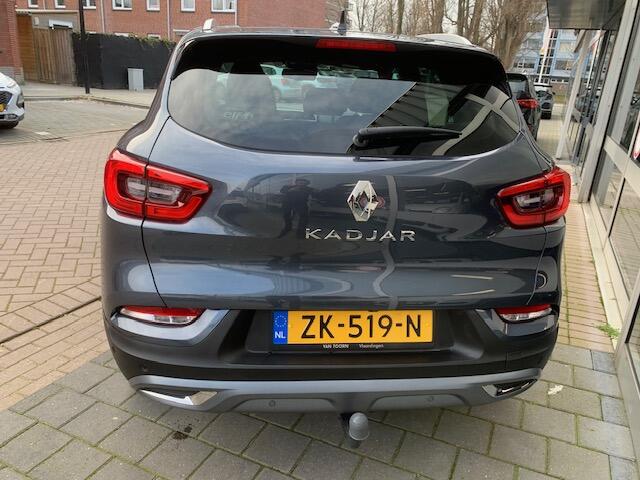 Renault KADJAR 1.3 TCe Black Edition, afneembare trekhaak + winterbandenset.