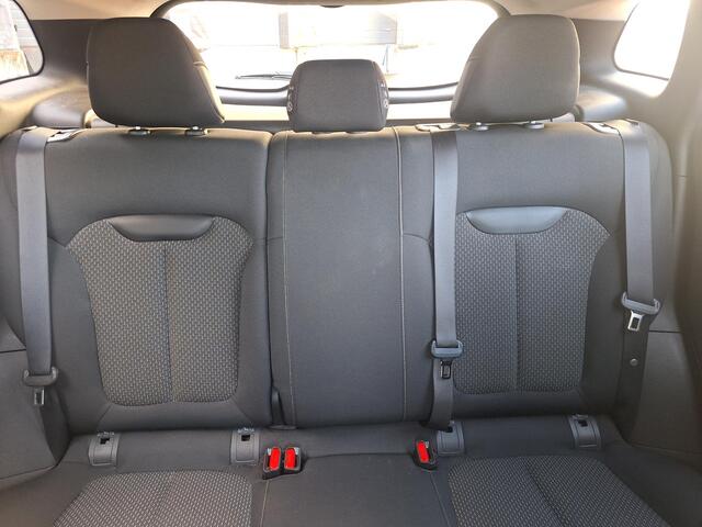 Renault KADJAR 1.2 TCe Limited | Trekhaak | Dealeronderhouden | All Seasons | Climate | Navi | CC |