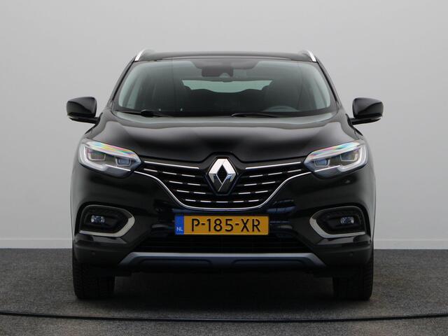 Renault KADJAR 140pk TCe Techno | Elek. uitklapbare trekhaak | Panoramadak | Dealer onderhouden | Stoelverwarming | Achteruitrijcamera |