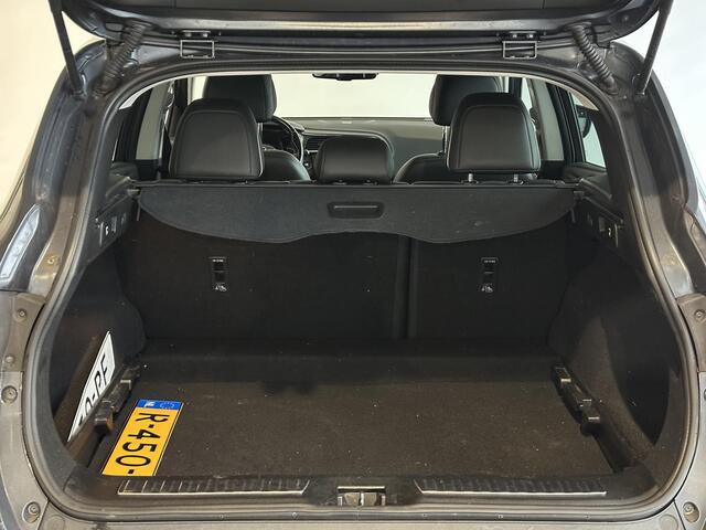 Renault KADJAR 1.6 TCe 160 Bose TREKHAAK 1800KG TREKGEWICHT | ACHTERUITRIJCAMERA | STOEL-/VOORRUITVERWARMING | PREMIUM AUDIO | ALL-SEASON BANDEN