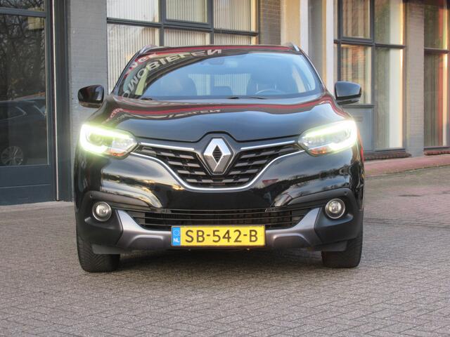 Renault KADJAR 1.2 TCe Bose | Clima-Airco | Navigatie | Parkeercamera | Incl. BOVAG Garantie | Trekhaak | Bluetooth |