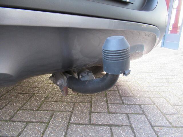 Renault KADJAR 1.2 TCe Bose | Clima-Airco | Navigatie | Parkeercamera | Incl. BOVAG Garantie | Trekhaak | Bluetooth |