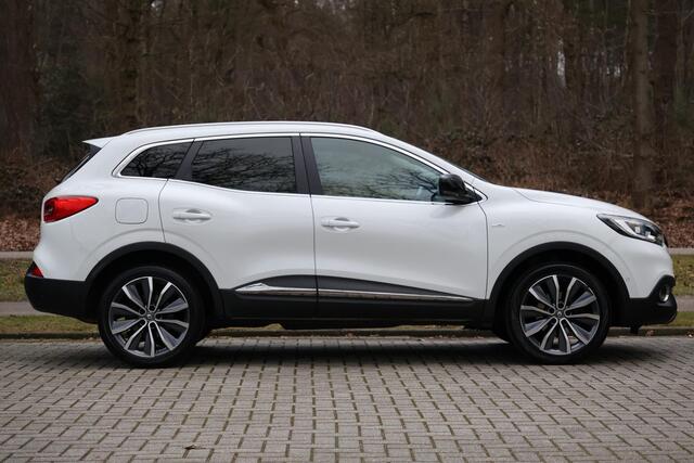 Renault KADJAR 1.2 TCe Bose Bose | Navi | Stoelverwarming | Klima | Led Pure Vision | Acheruitrijcamera | Lichtmetalen velgen | Bluetooth I Etc.